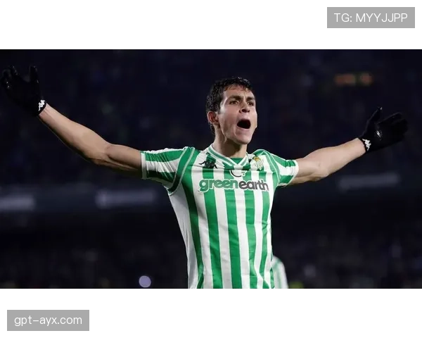 西甲绿白条纹球队季前表现稳健,新赛季备受期待迎战强敌 西甲绿白条纹球队季前表现稳健,新赛季备受期待迎战强敌